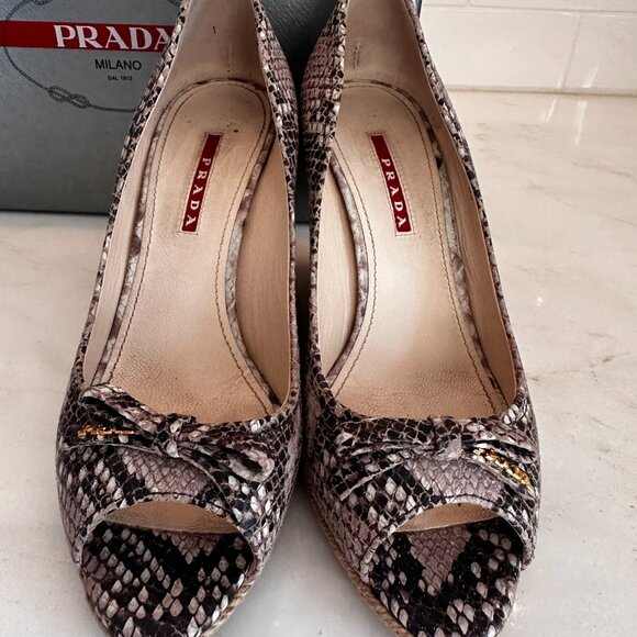 Prada Python wedge 8.5 | 38.5 - Picture 3 of 6